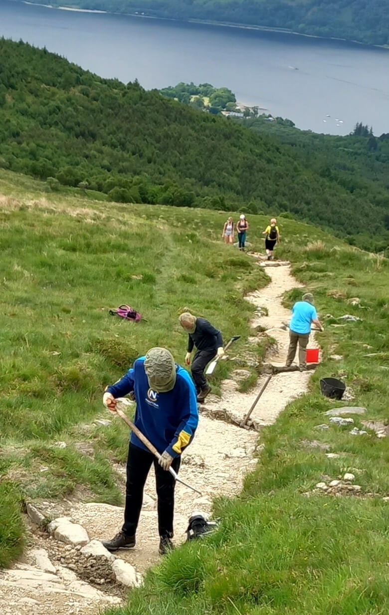 Loch Lomond trail volunteers